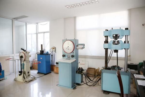 物理實(shí)驗(yàn)室-1